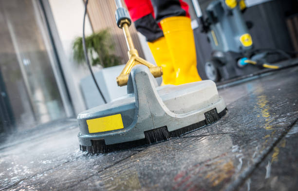 Why Choose Our Certified Pressure Washing Experts for Your Project Needs in Worthington, MN?